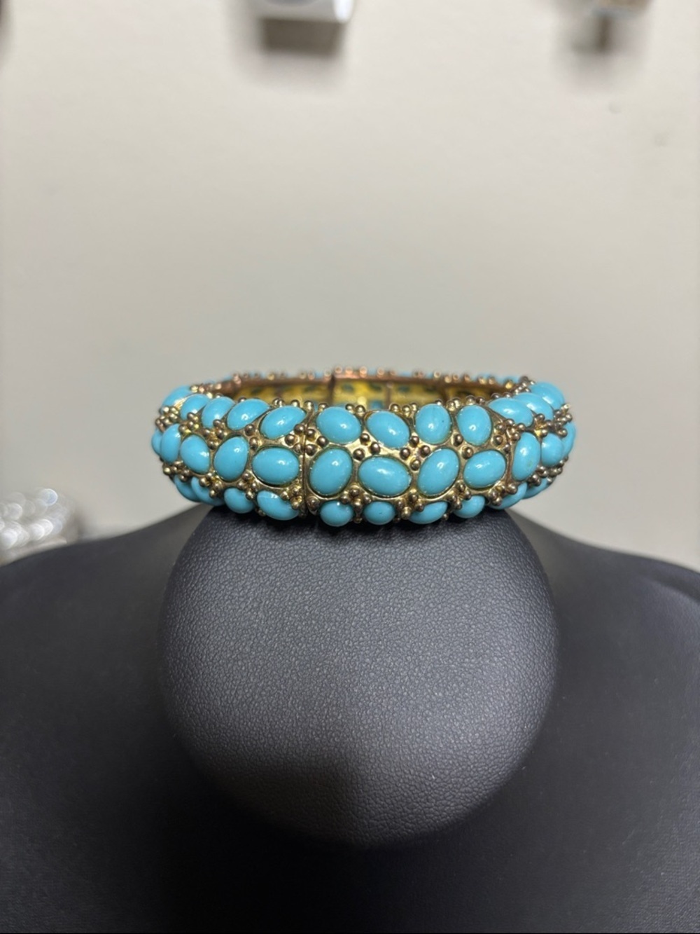 Faux Turquoise Gold Tone Elegant Stretch Bangle Bracelet